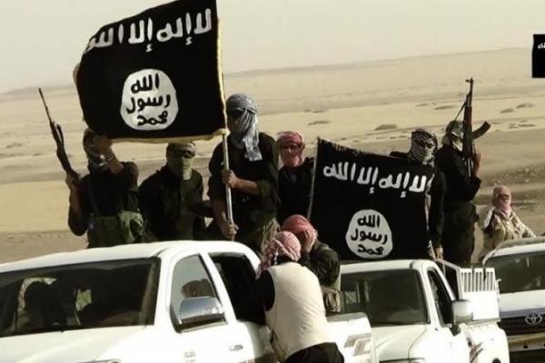 Kelompok teror ISIS mengklaim bertanggung jawab atas serangan di Suriah timur yang menewaskan dua tentara angkatan darat Suriah, pada Selasa (12/5).