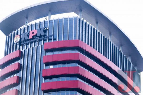 KPK dan BPKP diminta melakukan audit investigatif serta mengusut tuntas dugaan penyimpangan dalam pelaksanaan penugasan pemerintah di PT PPI.