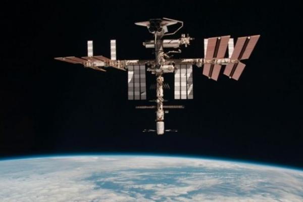Astronaut yang mengalami gangguan kesehatan hingga memicu evakuasi medis pertama dalam sejarah Stasiun Luar Angkasa Internasional kini dalam kondisi baik.