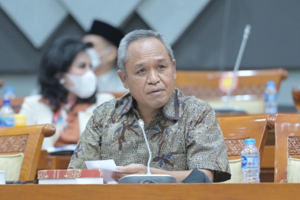 Penyusunan RUU tentang Masyarakat Adat didorong untuk menghadirkan kepastian hukum yang berkeadilan bagi seluruh pihak.