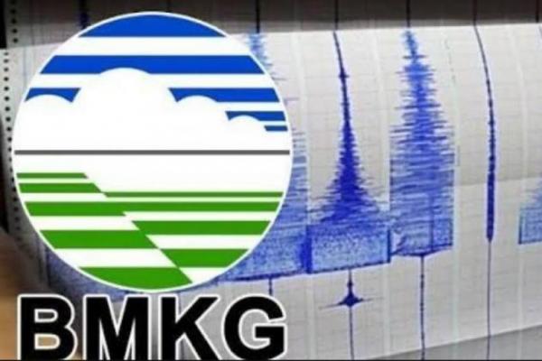 BMKG menginformasikan bahwa sebagian besar wilayah DKI Jakarta akan mengawali hari Minggu ini dengan langit yang tertutup awan tebal.