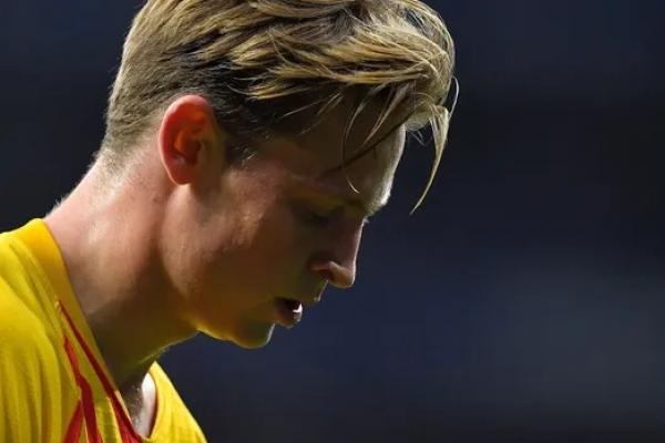 Laporta Tegaskan Barcelona Ogah Jual De Jong