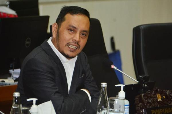Ketua Komisi XIII DPR RI Willy Aditya meminta Kementerian HAM menelusuri titik-titik karhutla di Sumatera Selatan melalui koordinasi dengan instansi terkait.