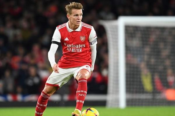 Selama absennya pemain berusia 25 tahun ini, Arsenal hanya mampu memenangkan tiga dari tujuh pertandingan Premier League