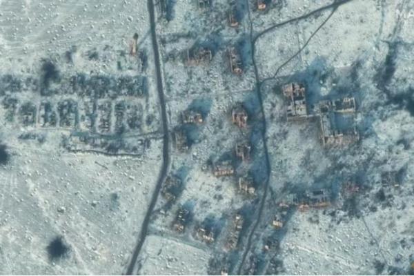 Kementerian Pertahanan Ukraina mengatakan, pasukannya berhasil merebut kota itu, yang telah lama menjadi fokus pertempuran sengit dan pengeboman pada Kamis (12/1) malam.