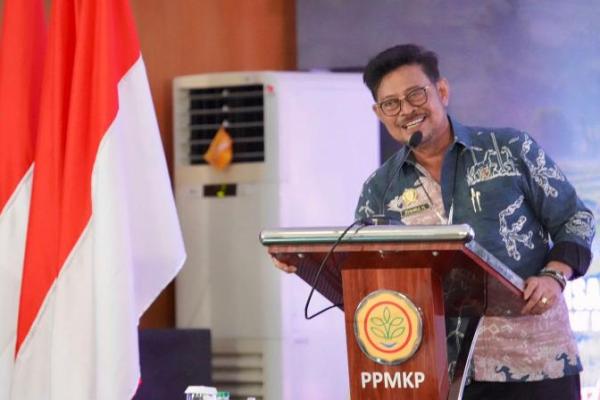Mahasiswa adalah generasi emas yang bisa menjadikan Indonesia sebagai negara terkuat dalam menghadapi krisis dan tantangan global.