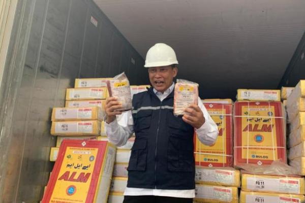 Pihak Bulog telah melakukan&nbsp;kunjungan langsung ke India untuk memastikan daging aman untuk dikonsumsi.&nbsp;