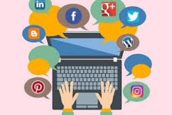 Etika digital dibutuhkan karena interaksi dan komunikasi di dunia maya akan melibatkan banyak orang dengan perbedaan kultural