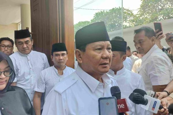 Ia tidak menyebutkan agenda khusus yang akan dibicarakan dengan Presiden.