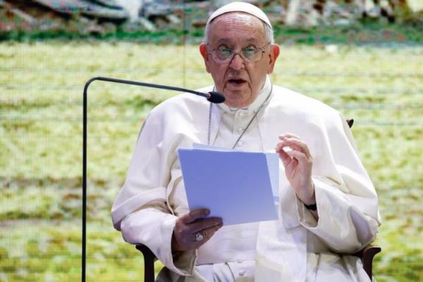 saya tak akan pernah melupakan pertemuan khusus saya dengan Sri Paus Fransiskus di kediaman beliau di Casa Santa Marta, Vatikan, pada tanggal 7 Februari 2025. Serta kepercayaan beliau kepada saya untuk menjadi Presiden Scholas Occurentes Indonesia dan Asia.