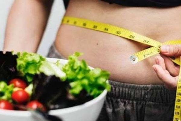 Banyak orang mengalami kesulitan dalam menurunkan berat badan meskipun sudah mencoba berbagai metode, seperti diet ketat dan olahraga rutin