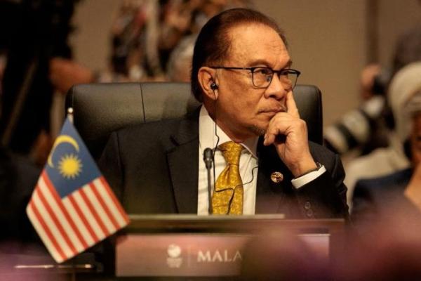 Perdana Menteri Malaysia Anwar Ibrahim mengecam keras keputusan Israel menerbitkan tender pembangunan untuk proyek pemukiman E1 di Tepi Barat.