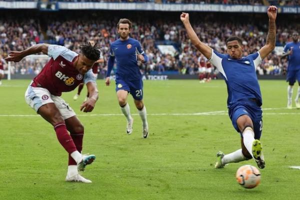 Arsenal dikabarkan tengah mempertimbangkan untuk merekrut penyerang Aston Villa, Ollie Watkins, pada bursa transfer musim panas mendatang.