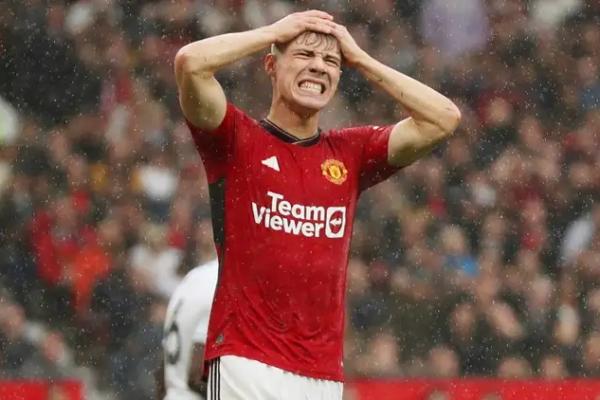 Rasmus Hojlund Berpeluang "Comeback" Lawan Everton
