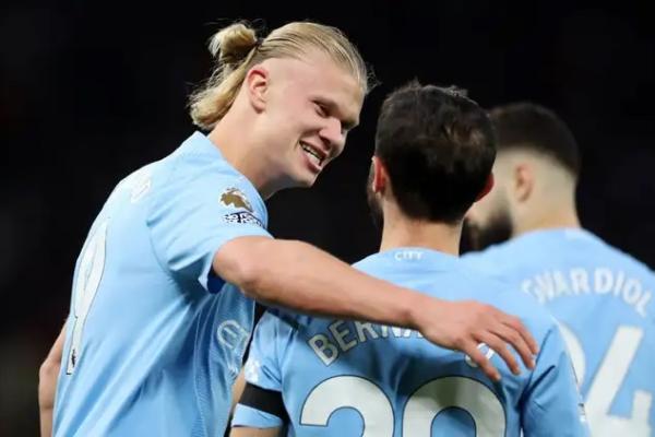 Omar Marmoush menjalani pertandingan debutnya bersama Manchester City dalam laga kontra Chelsea pada Minggu (26/1), pasca didatangkan pada bursa transfer Januari.