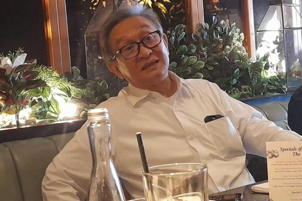 Pengacara senior Maqdir Ismail berpendapat, sudah saatnya Indonesia mulai mengkaji ulang terhadap cara pemberantasan korups.&nbsp;