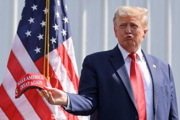 Jaksa yang Kalahkan Trump dalam Kasus Uang Tutup Mulut Ikuti Penundaan Sidang 11 Juli