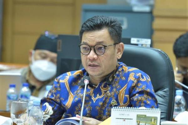 Semua jemaah haji bisa diberangkatkan. Kalau mengacu pada tahun lalu sebelum keberangkatan biasanya ada dua, tiga, atau empat orang yang tidak bisa berangkat karena kesehatan.