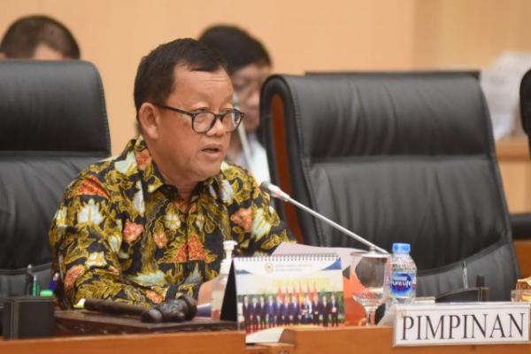Diperlukan regulasi yang secara khusus mengatur mitigasi dan adaptasi perubahan iklim sebagai upaya memperkuat perlindungan masyarakat dari dampak krisis iklim