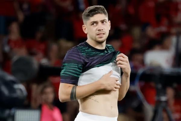 Gelandang andalan Real Madrid, Federico Valverde, menyerukan pentingnya kesiapan total saat menjamu City pada leg pertama babak 16 besar Liga Champions.