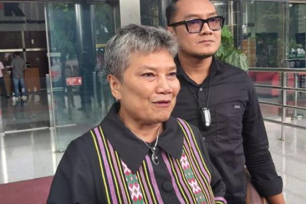 Dia mengaku didalami penyidik soal pembahasan anggaran dalam pengadaan alat sistem proteksi TKI itu.