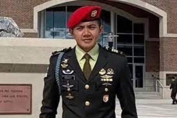 Ketua Umum PASBATA, David Febrian, menanggapi maraknya serangan yang ditujukan kepada Sekretaris Kabinet Tedi Indra Wijaya dengan nada tegas.