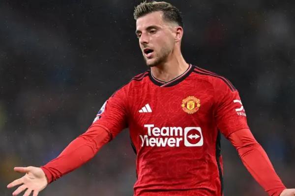 Keputusan Mount ke MU Bukan Atas Motif Sepak Bola