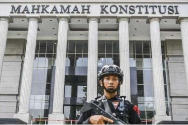 MK menyebut pemeriksaan Ridwan tak terkait sidang sengketa pilkada yang tengah berlangsung.&nbsp;