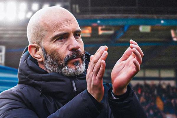 Jalur Chelsea menuju Liga Champions musim depan kian terjal pasca The Blues hanya mampu memetik satu poin dalam hasil imbang 2-2 melawan Ipsiwch Town, pada Minggu (13/4) malam.
