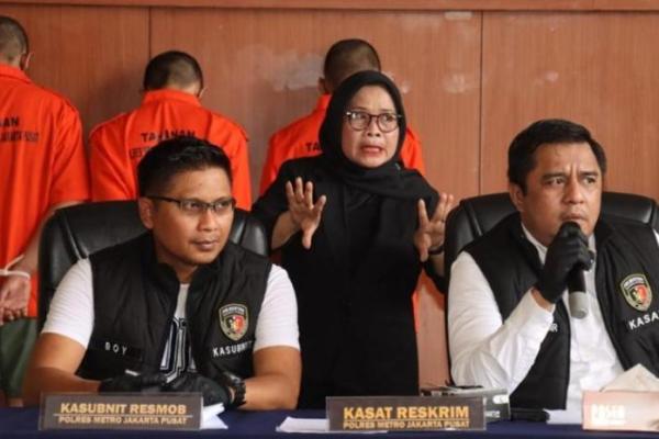 Enam pelaku curanmor di Jakarta dan Karawang diringkus Polres Jakarta Pusat. Selalu bawa pistol