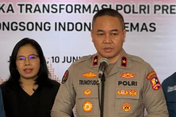 Polri menegaskan komitmennya untuk menghormati Putusan Mahkamah Konstitusi (MK) terkait rangkap jabatan