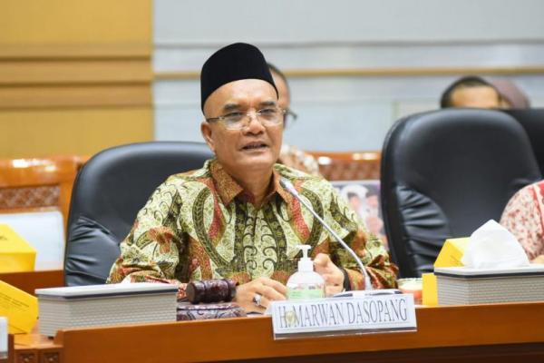 Ketua Komisi VIII DPR RI, Marwan Dasopang menegaskan pentingnya sinergi antar-lembaga dalam memastikan layanan ibadah haji tahun 2025 berjalan dengan maksimal dan berorientasi pada kenyamanan serta keselamatan jamaah.