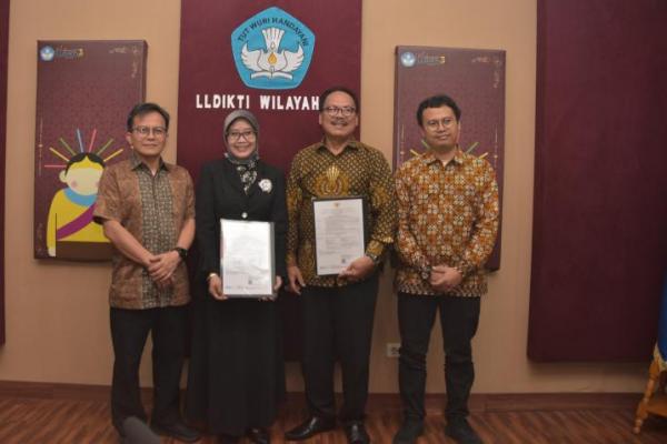 UMB buktikan kualitas akademiknya melalui kelahiran dua Guru Besar baru di bidang Ilmu Manajemen