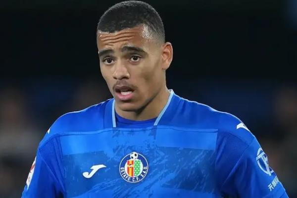 Greenwood ingin tahu di klub mana dia akan bermain musim depan. Pasca dibuang oleh Setan Merah, dia perlahan mulai menemukan performanya kembali.