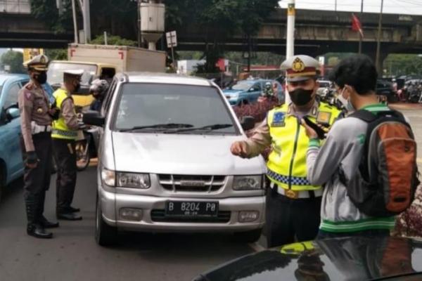 Operasi Patuh Jaya 2026 mengusung tema Polisi Bersama Masyarakat Mewujudkan Lalu Lintas yang Tertib, Aman, dan Berkeselamatan