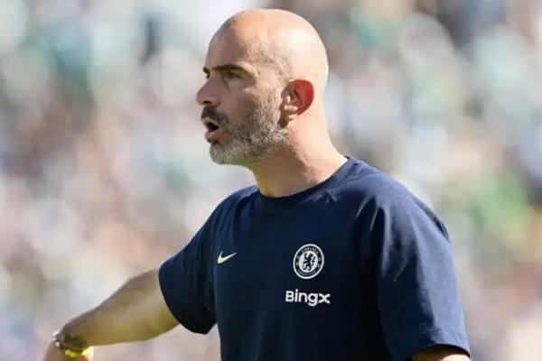 Manajer Chelsea, Enzo Maresca, mengaku dipusingkan oleh rumor transfer di sekeliling dua pemainnya, yakni Christopher Nkunku dan Joao Felix sepanjang bursa Januari.