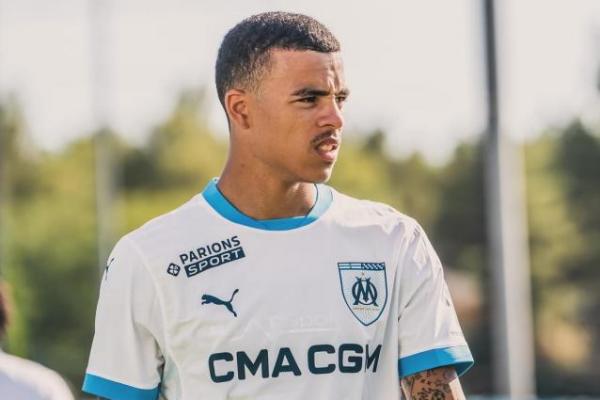 Penyerang Marseille, Mason Greenwood, masuk dalam radar klub Arab Saudi di tengah tidak pastiknya masa depan pemain Inggris itu di Prancis.