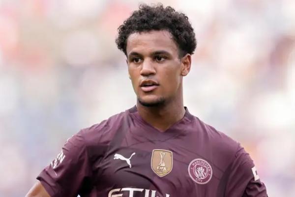Masa depan Oscar Bobb di Manchester City mulai jadi tanda tanya. Lulusan akademi The Citizens itu disebut-sebut bisa angkat kaki pada bursa transfer Januari