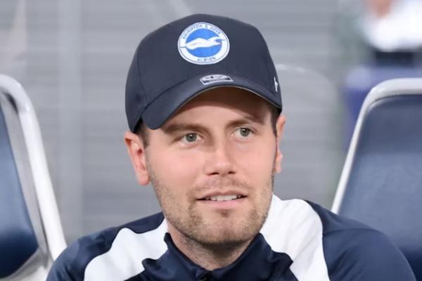 Kekalahan tipis 0-1 yang diderita Brighton & Hove Albion dari Arsenal di American Express Stadium menyisakan kekecewaan mendalam bagi Fabian Hurzeler.