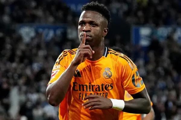 Real Madrid terancam kehilangan dua pemain bintangnya, yakni Rodrygo dan Vinicius Junior pada musim panas ini.