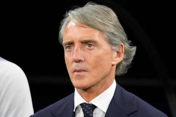 Mantan pelatih Manchester City, Roberto Mancini, mengaku tidak terlalu mengkhawatirkan kasus dugaan pelanggaran aturan finansial yang menjerat mantan klubnya.