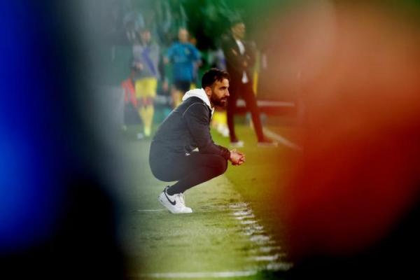 Dalam lima pertandingan terakhir, gawang MU dua kali kebobolan langsung melalui gol tendangan sudut. Yakni, dijebol oleh Son Heung-min ketika melawan Tottenham Hotspurs, dan Matheus Cunha saat kontra Wolves.