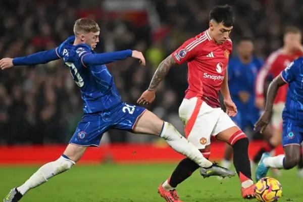 Pelatih Manchester United, Ruben Amorim, memastikan bahwa Lisandro Martinez sudah dalam kondisi siap bermain sebagai starter.