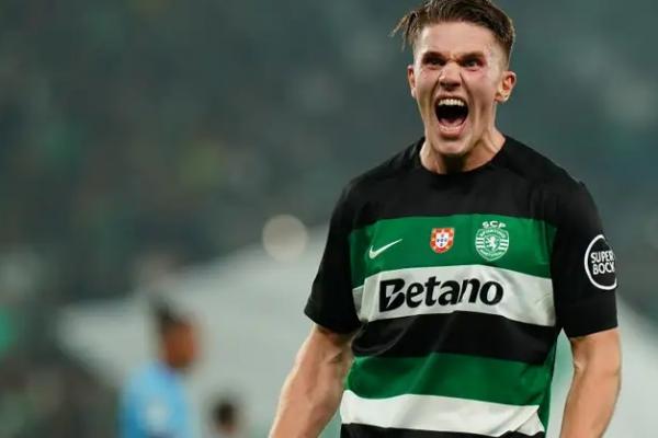 Peluang Manchester United (MU) mendapatkan tanda tangan bintang Sporting CP, Viktor Gyokeres, kian terbuka pasca Barcelona sebagai salah satu klub pesaing memutuskan mundur.