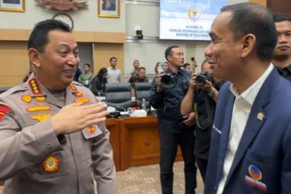 Karena kita ketahui, penataan kelembagaan merupakan prgram prioritas pertama dari Kapolri Sigit. Penataan kelembagaan yang baik dan berkelanjutan akan menopang jalannya program prioritas lainnya, yakni peningkatan kinerja penegakan hukum.
