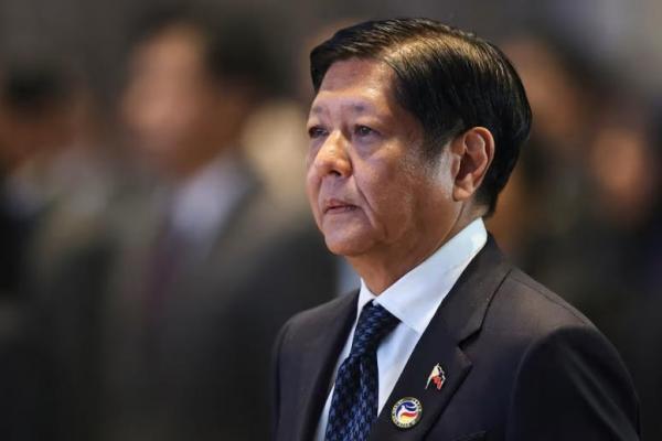 Presiden Filipina, Ferdinand Marcos, mendesak setengah anggota dewan perwakilan rakyat (DPR) yang melakukan boikot agar kembali ke gedung legislatif