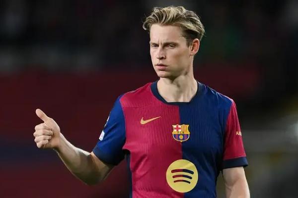 Barcelona mengonfirmasi gelandang andalannya, Frenkie de Jong, harus menepi sekitar enam pekan akibat cedera hamstring.