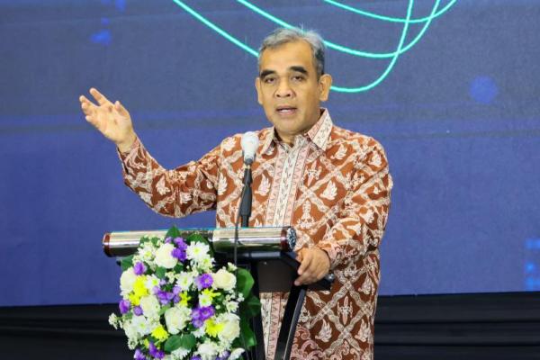 Maksudnya adalah agar ada kepastian politik dan kontinuitas pembangunan dalam pemerintah melaksanakan kebijakan-kebijakan itu.