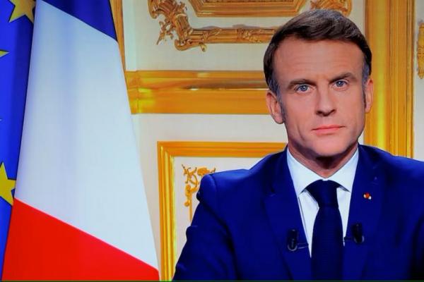 Macron Sebut Rusia adalah Agresor, Sepakati Pasukan Penjaga Perdamaian Eropa