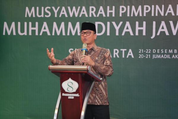 Mendes Yandri Ajak Kader Muhammadiyah Bersinergi Majukan Desa
